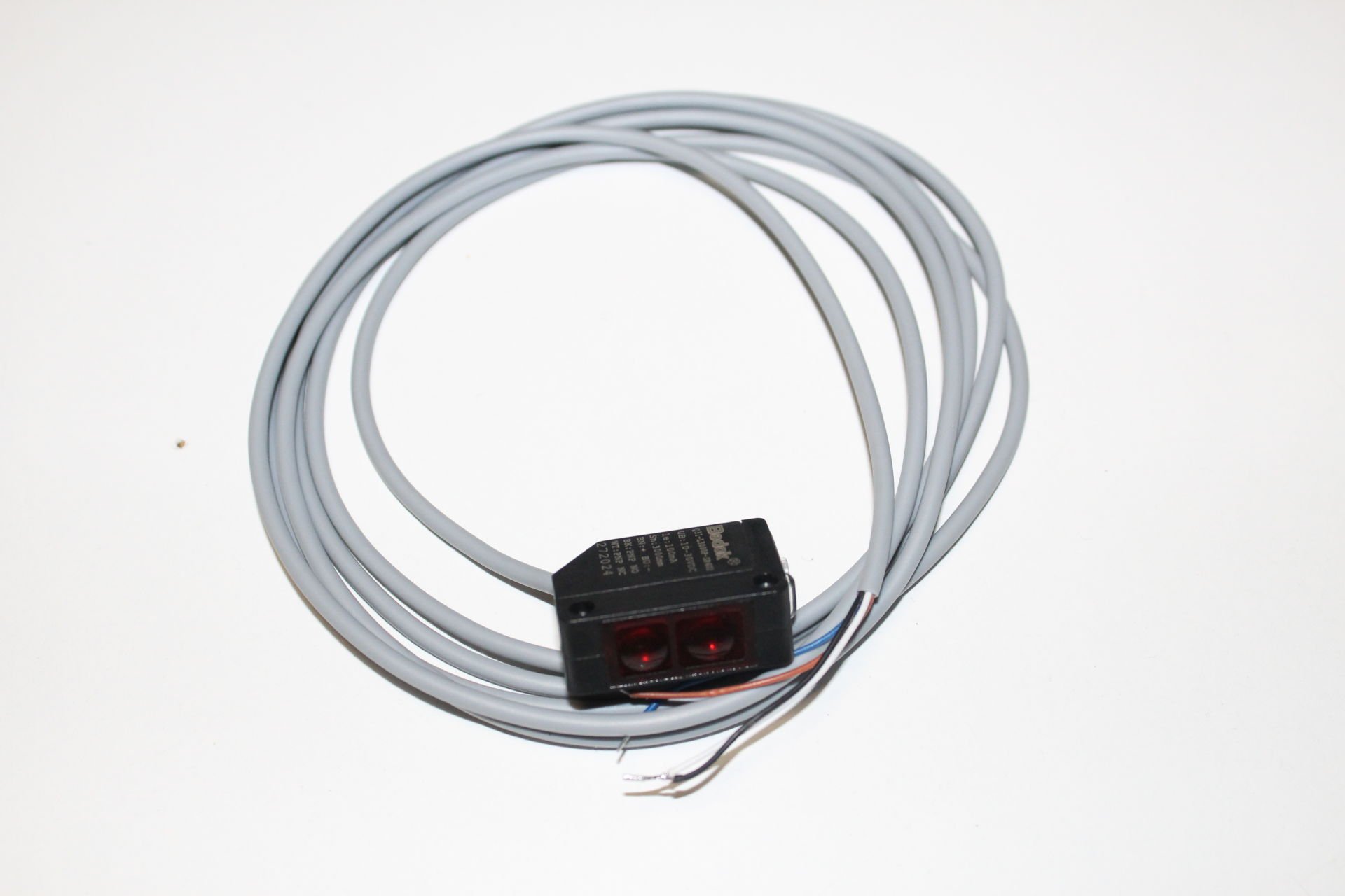 Q31-L3000P-SR4U2