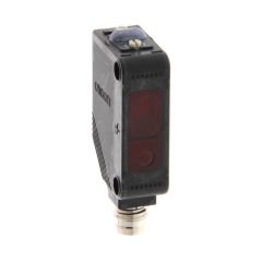E3Z-LL66 E3ZLL66 12-24VDC BESLEME NPN 300MM ALGILAMA M8 KONNEKTÖRLÜ 4PİN LAZER CİSİMDEN YANSIMALI OMRON FOTOSEL