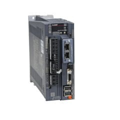 MR-J4-70TM-ECT Digital AC-Servo Amplifier MR-J4-TM Rated output 700 W EtherCAT