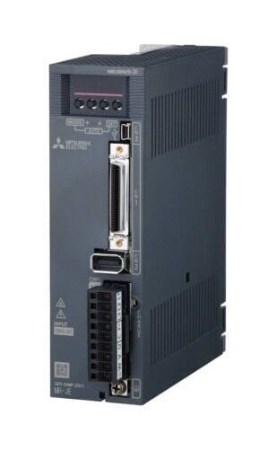 MR-JE-40A MRJE40A 400W PULS VE ANALOG SİNYAL İLE SÜRÜLEBİLEN 220V BESLEMELİ SERVO SÜRÜCÜ