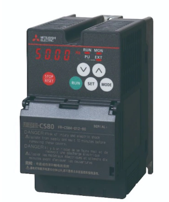 FR-CS82S-042-60 FRCS82S04260 Mitsubishi Sürücü 0,75KW Tek Fazlı 230 Vac Beslemeli