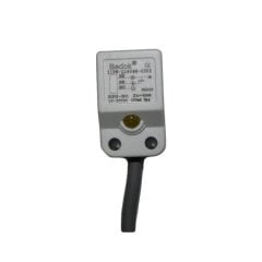 I1PN-Q1604N-O3U2    17x17x29 Kare Kesitli Q Serisi NPN NO 4MM ALGILAMA  2M KABLOLU İNDÜKTİF SENSÖR