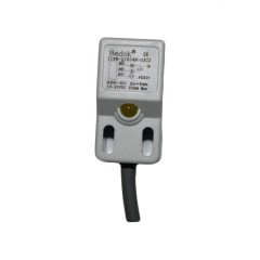 I1PN-Q1804N-O3U2     18x18x35 Kare Kesitli Q Serisi NPN NO 4MM ALGILAMA  2M KABLOLU İNDÜKTİF SENSÖR