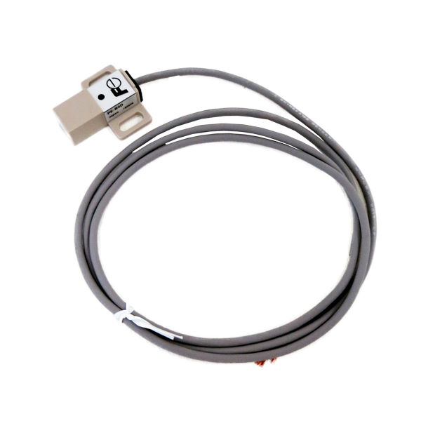 PE-B4D Fuji Electric KARE KESİT ENDUKTİF SENSÖR