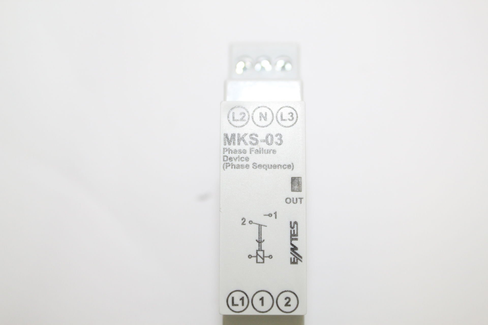 MKS-03