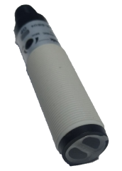 P18E-D0300N-SIEU4     M18 30 CM ALGILAMA NPN NO/NC KONNEKTÖRLÜ CİSİMDEN YANSIMALI SENSÖR