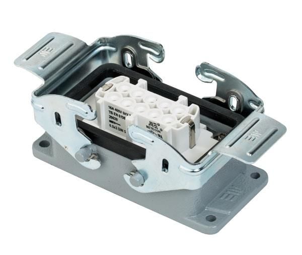 403020S  10X16A/MAKİNA PRİZİ  METE ENERJİ