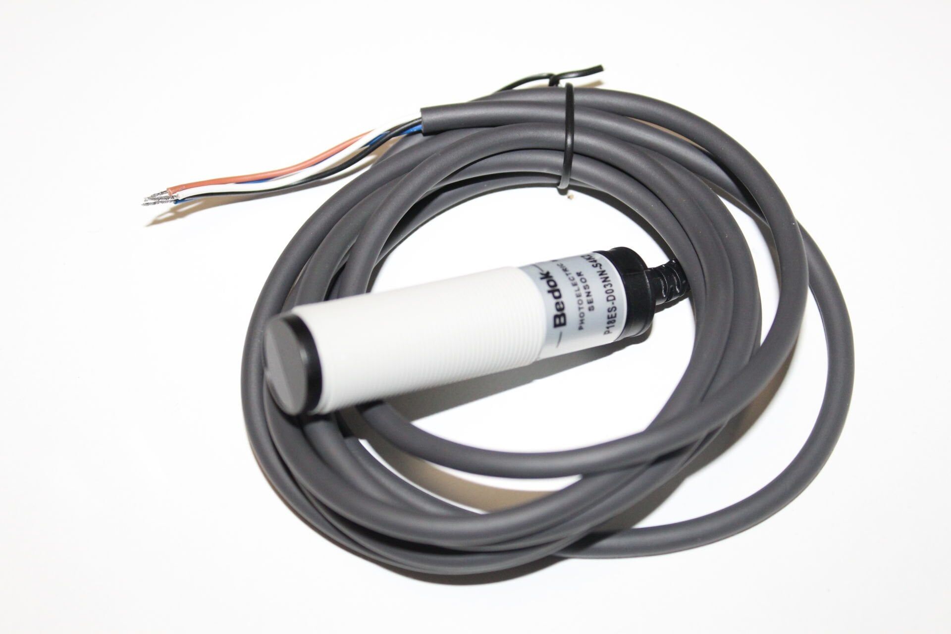 P18ES-D03NN-S4K2 | 10-30V DC M18 30CM ALGILAMALI NPN NO/NC 2M KABLOLU CİSİMDEN YANSIMALI | P18E-D0300N-SI4U2  MUADİLİ