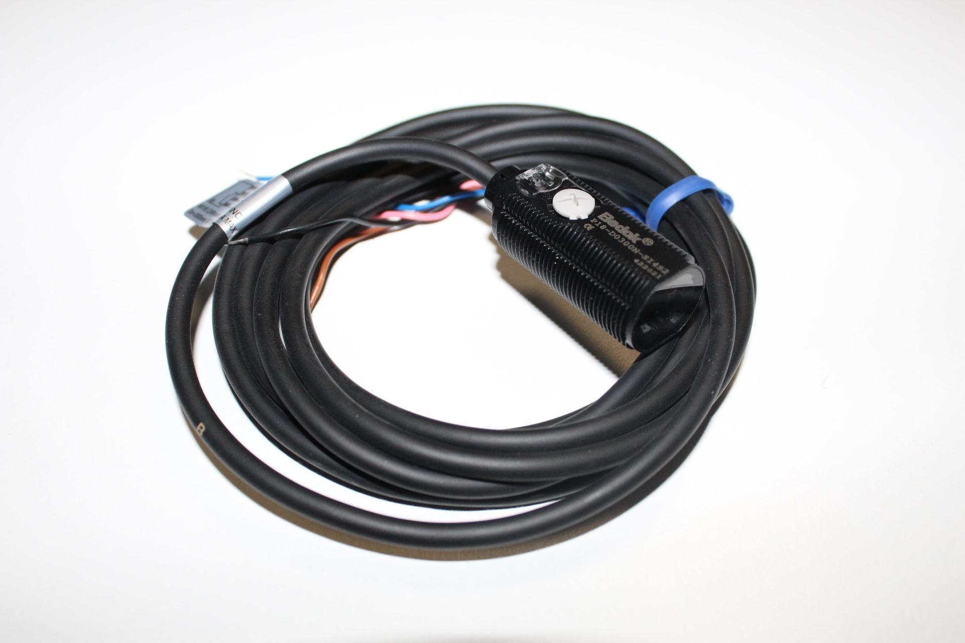 P18-D0300N-SI4S2