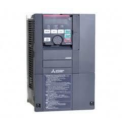 FR-A840-00930-E2-60 FRA84000930E260 MİTSUBİSHİ Sürücü 45KW Üç Fazlı 400-500VAC  Beslemeli