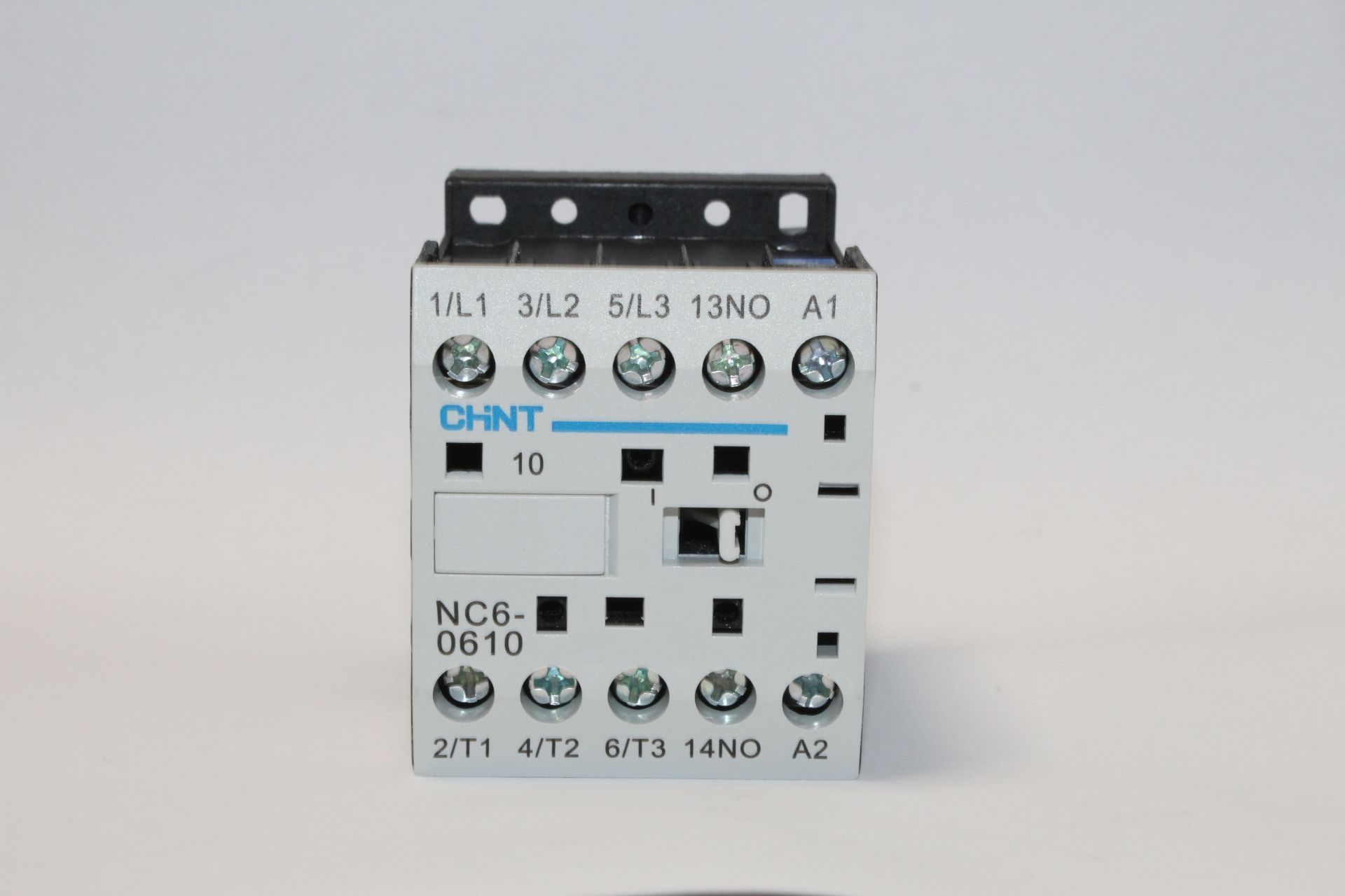 247436 3 Kutuplu 220V AC