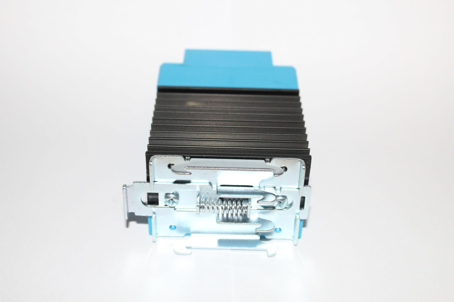 BSAT-4825D ELEKTRONİK KONTAKTÖR TETİK VOLTAJI 10-32VDC 2ENVERSÖR YARDIMCI KONTAK 25A SOLİD STATE KONTAKTÖRLER(SSR KONTAKTÖRLER)