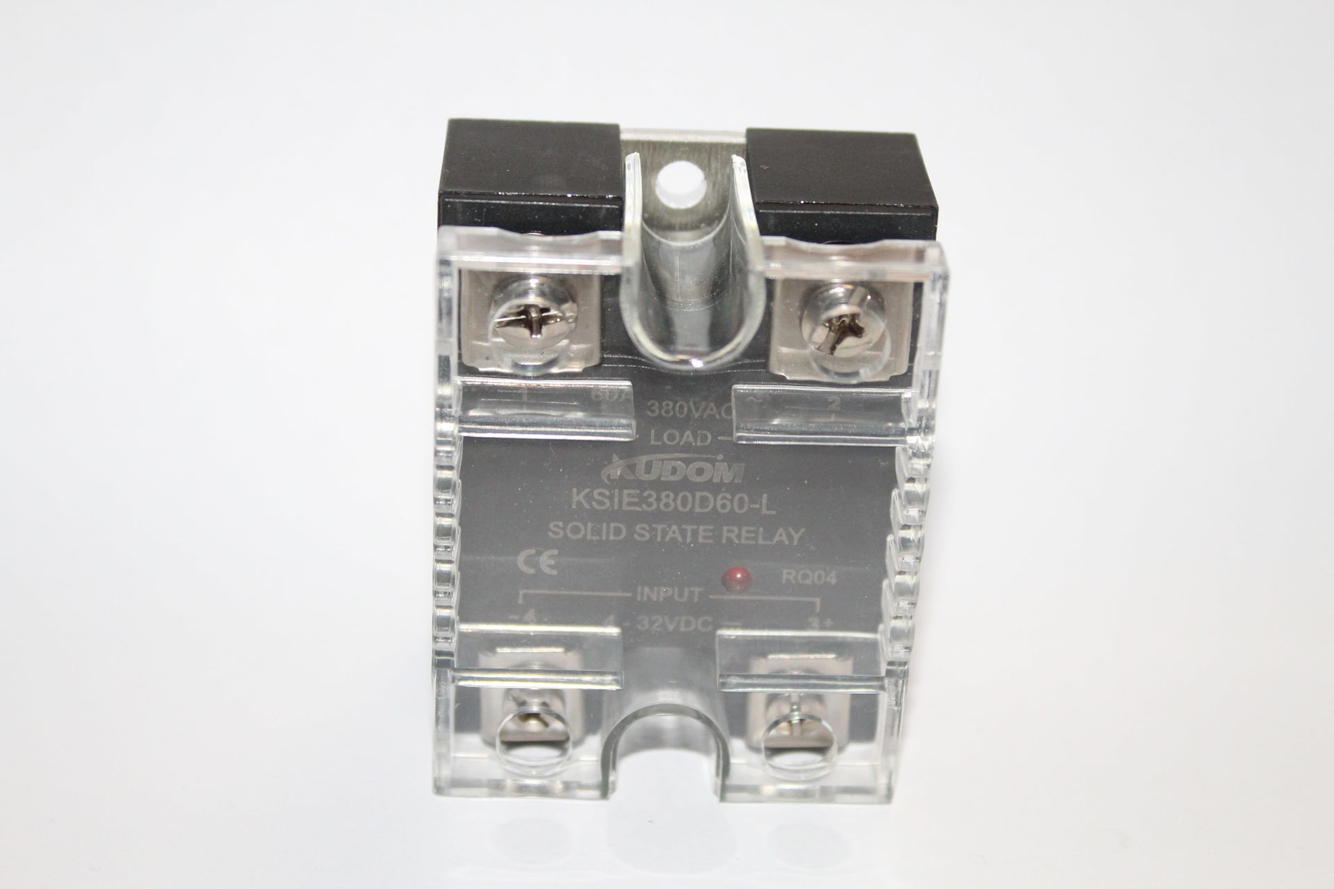 KSIE380D60-L  SSR RÖLE 4-32V DC 60A