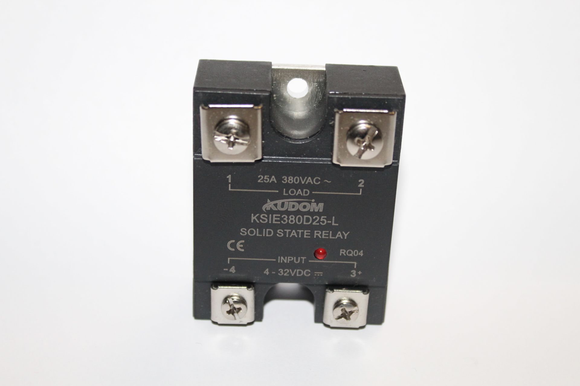 KSIE380D25-L  SSR RÖLE 4-32V DC 60A