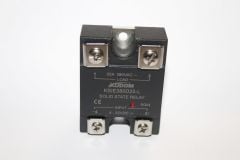 KSIE380D25-L  SSR RÖLE 4-32V DC 60A