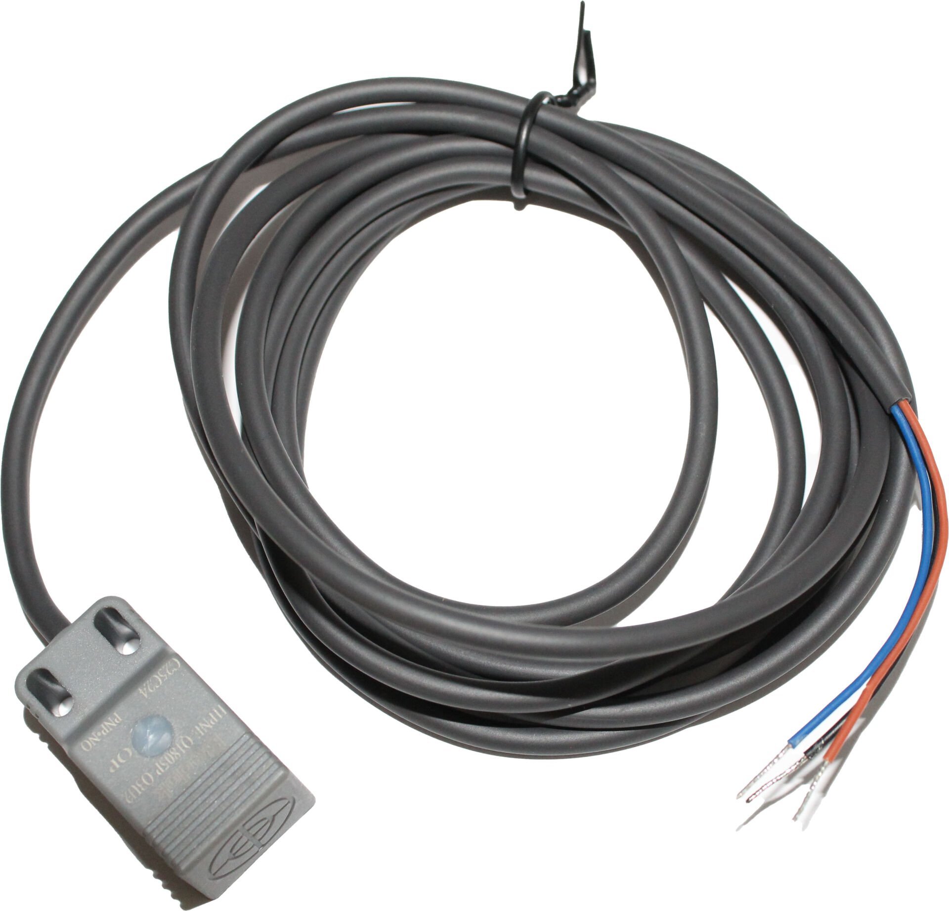 I1PNE-Q1804P-O3U2 EASY Serisi 18x18x35mm Kare Kesitli Q Serisi PNP NO 4MM ALGILAMA 2M KABLOLU İNDÜKTİF SENSÖR