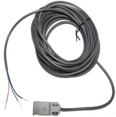 I1PNE-Q1804N-O3U7 EASY Serisi 18x18x35 Kare Kesitli Q Serisi NPN NO 4MM ALGILAMA 7M KABLOLU İNDÜKTİF SENSÖR