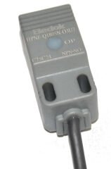 I1PNE-Q1804N-O3U7 EASY Serisi 18x18x35 Kare Kesitli Q Serisi NPN NO 4MM ALGILAMA 7M KABLOLU İNDÜKTİF SENSÖR